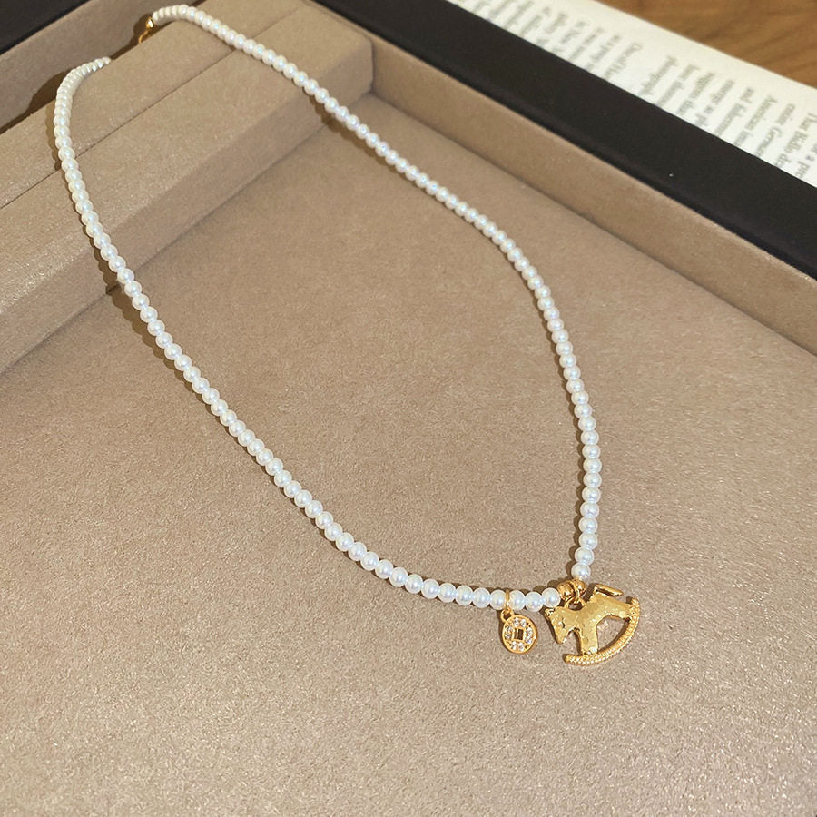 Classic Pearl Necklace