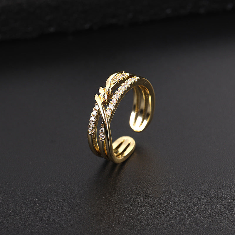 Elegant Gold Diamond Ring