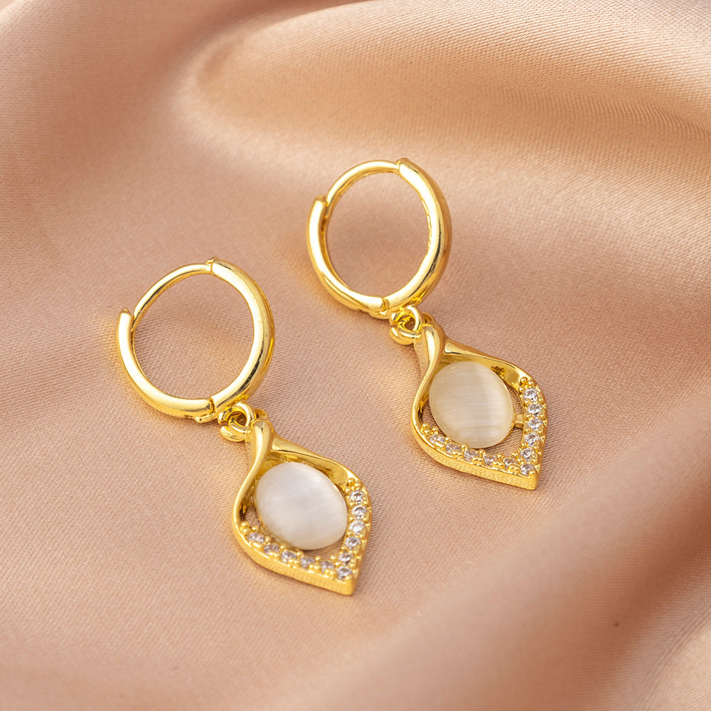 Elegant Pearl Earrings