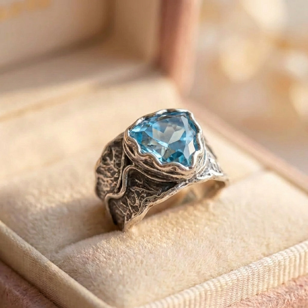 Vintage Blue Gemstone Ring