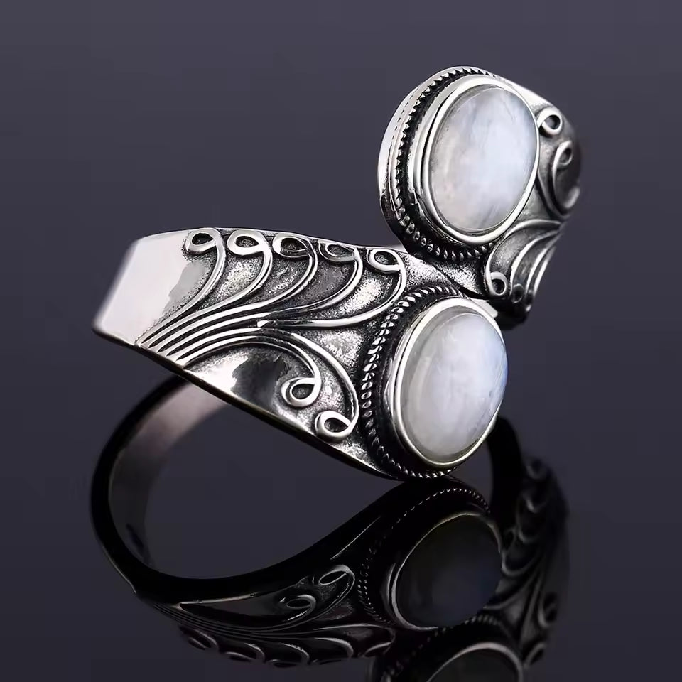 Vintage Moonstone Ring