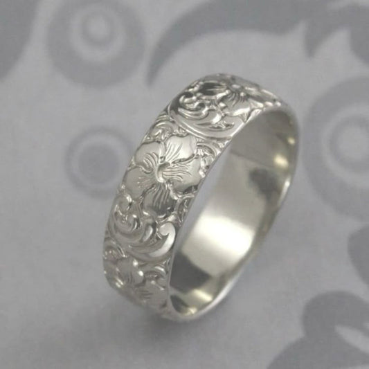 Vintage Floral Engraved Ring