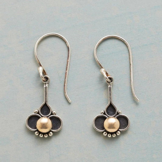 Clover Earrings With Pearls in Gold