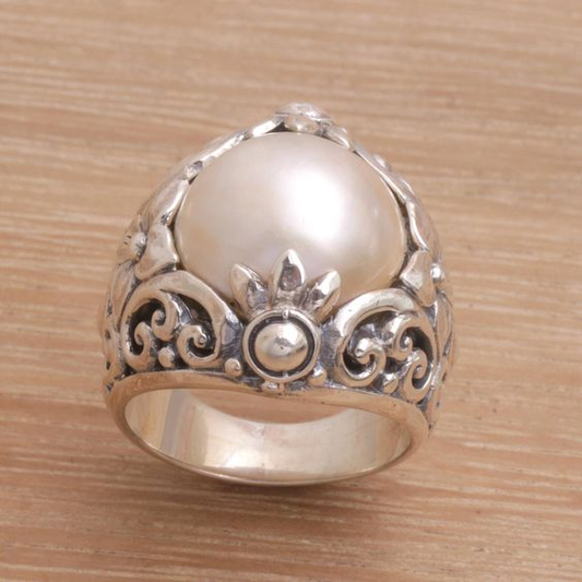 Rounded Pearl Silver Ring