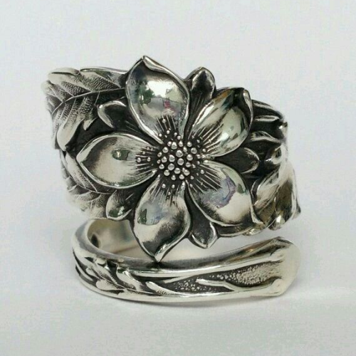 Silver Bloom Ring