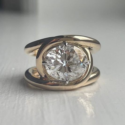 Gold Zirconia Ring