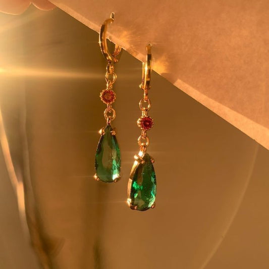 Dangle Green Crystalline Gold Earrings