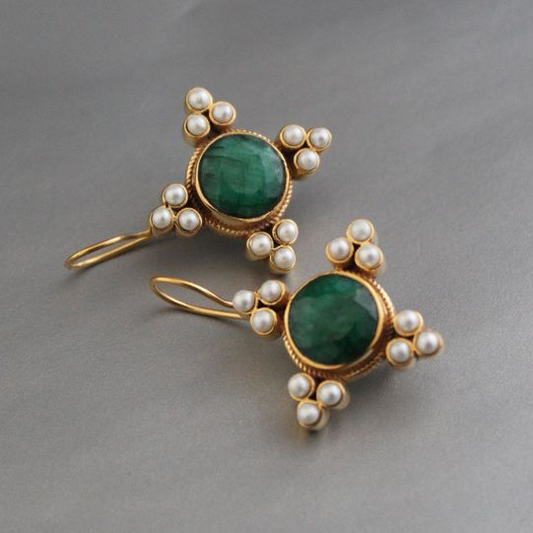 Green Crystal & Pearls Earrings