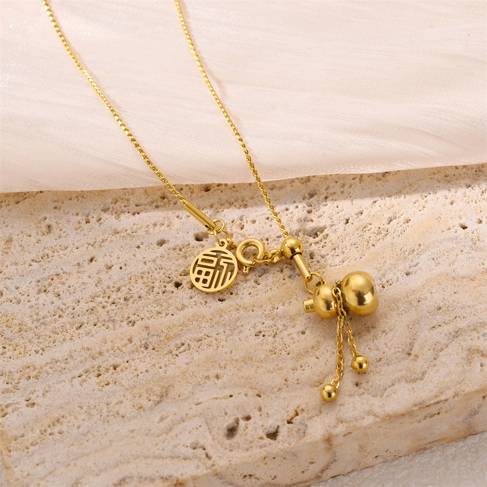 Classic Gold Necklace