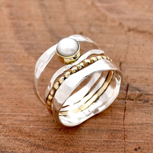 Classic Pearl Ring