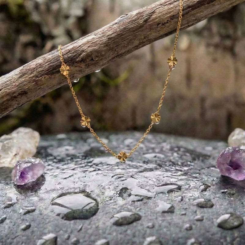 Clover Necklace