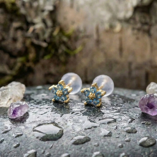 Dainty Flower Stud Earrings