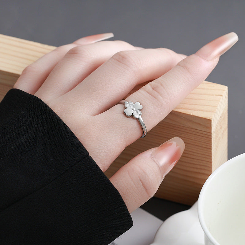 Delicate Flower Ring