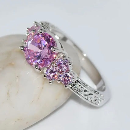 Elegant Amethyst Ring
