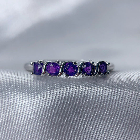 Elegant Amethyst Ring