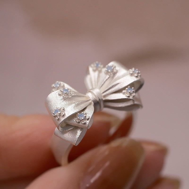 Elegant Bow Ring