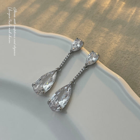 Elegant Crystal Drop Earrings