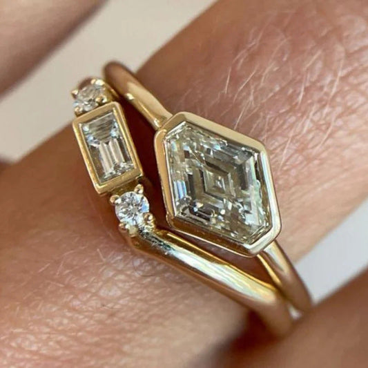 Elegant Diamond Ring