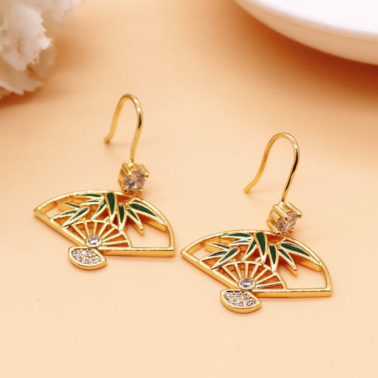 Elegant Fan Earrings