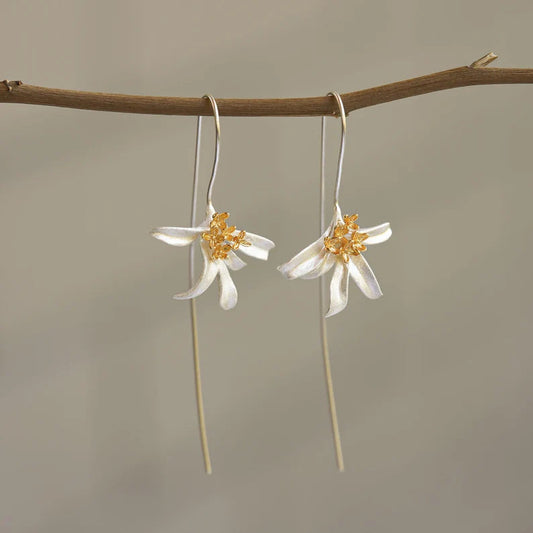 Elegant Flower Earrings