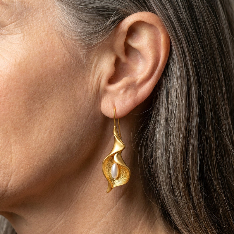 Gold Flower Earrings