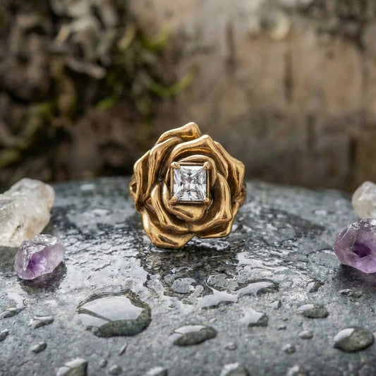 Elegant Gold Rose Ring