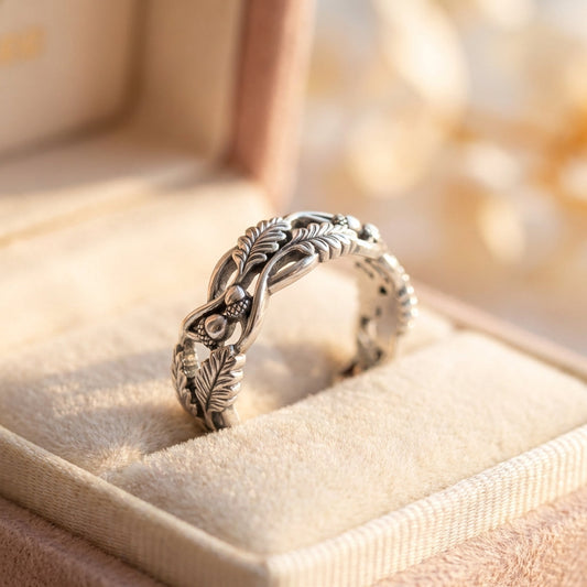 Elegant Leaf Twist Ring