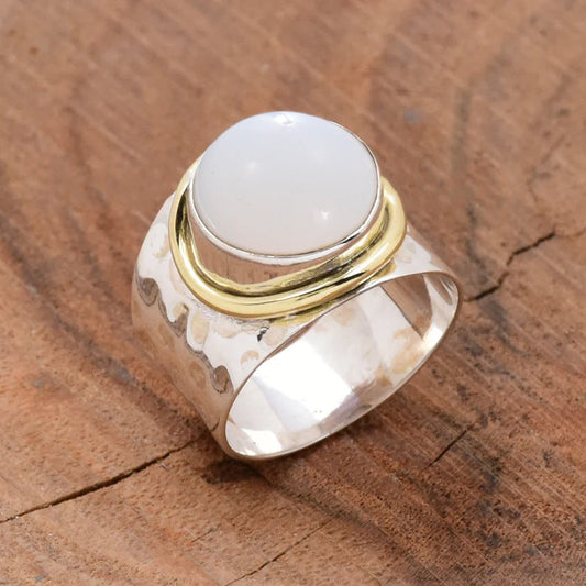 Elegant Moonstone Ring