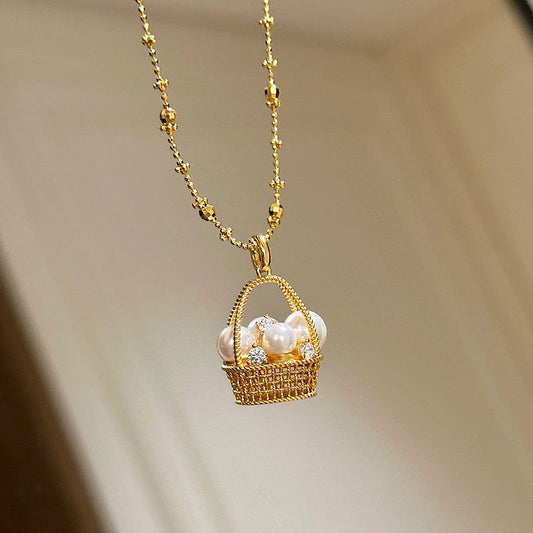 Elegant Pearl Basket Gold