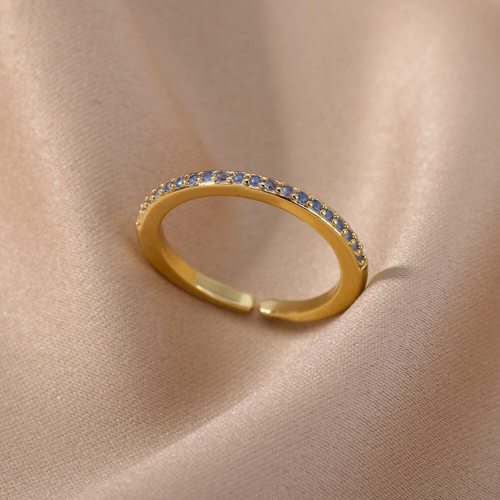 Elegant Sapphire Gold Ring