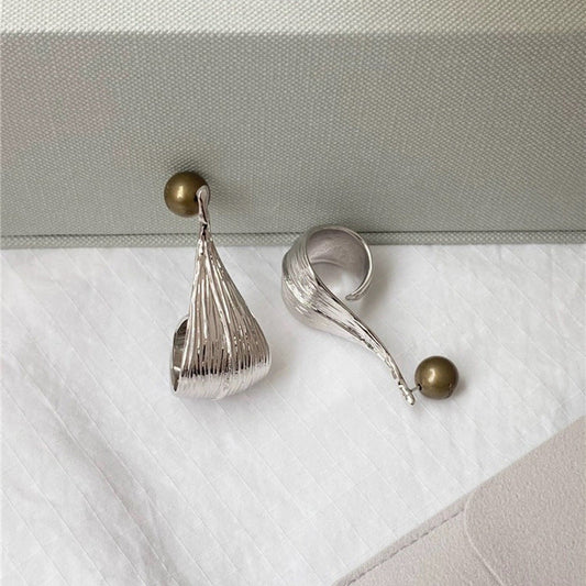 Elegant Shell Earrings