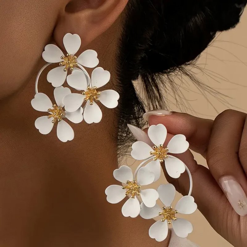 Elegant White Flower Earrings