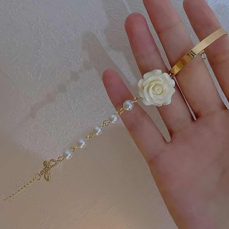 Elegant White Rose Pearl