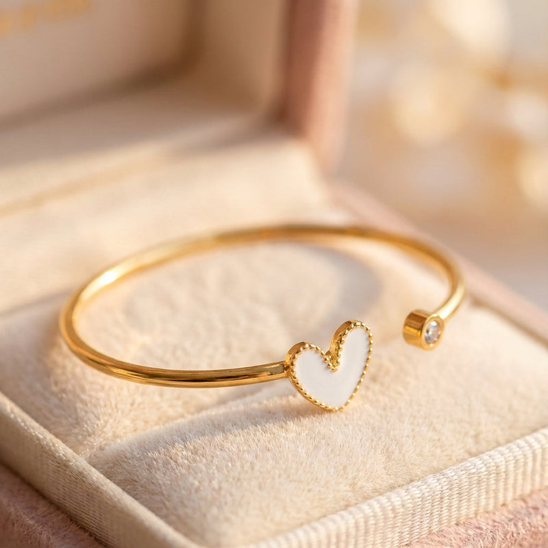 Exquisite Love Heart Shape Bracelet