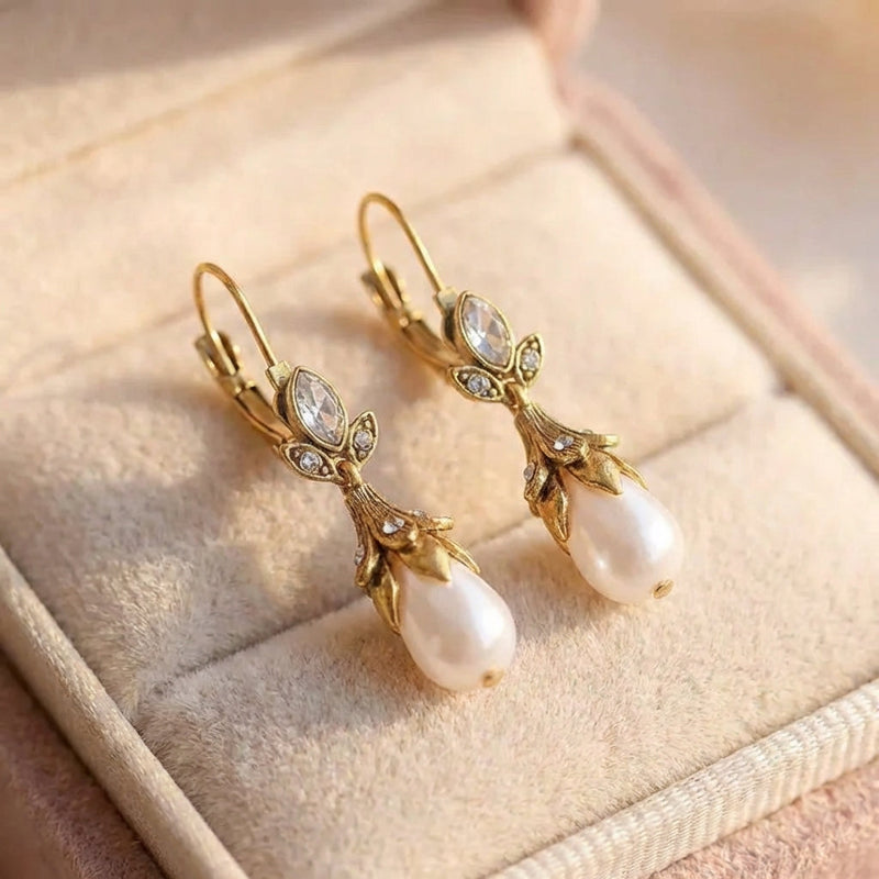 Vintage Pearl Dangle Earrings