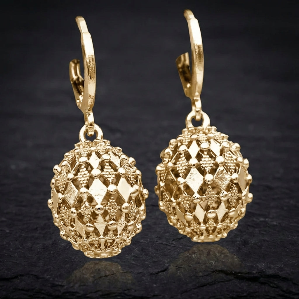 Vintage Fashion Gold Earrings