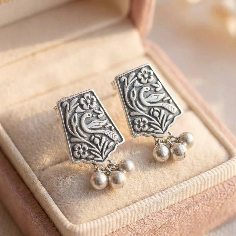 Vintage Phoenix Pearl Earrings