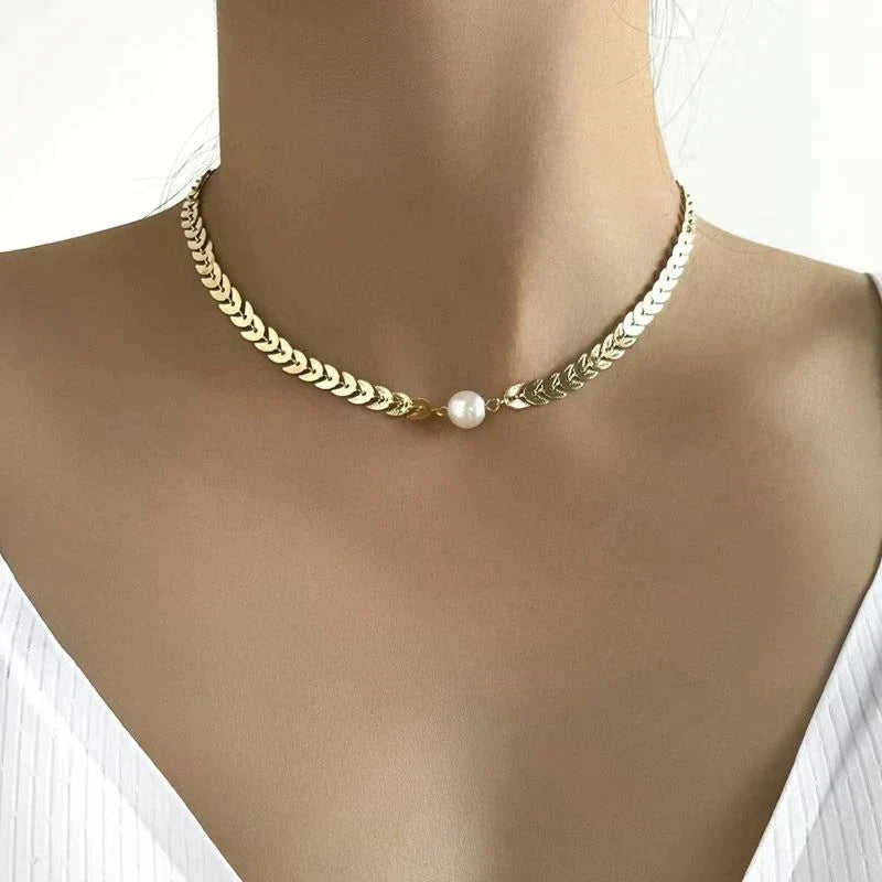 Greek Pearl Necklace In Gold