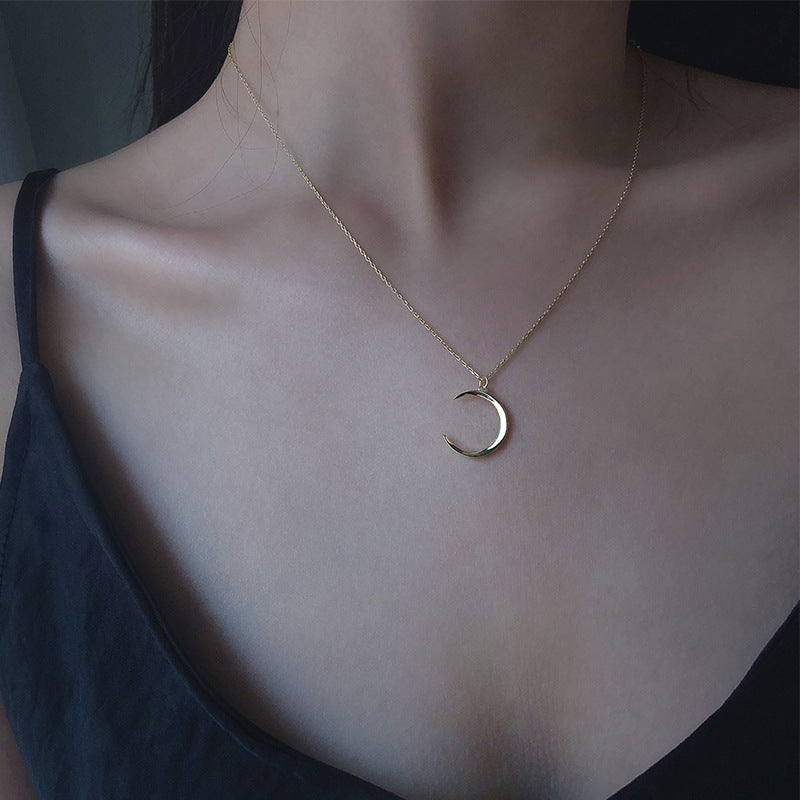 Minimalist Moon Necklace