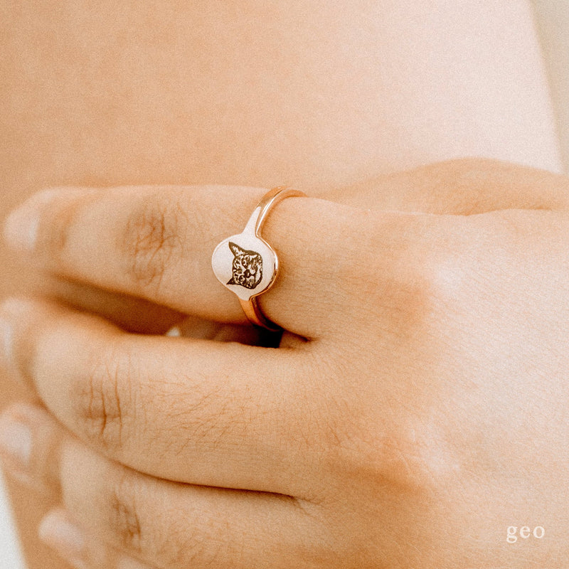 Minimalist Signet Ring