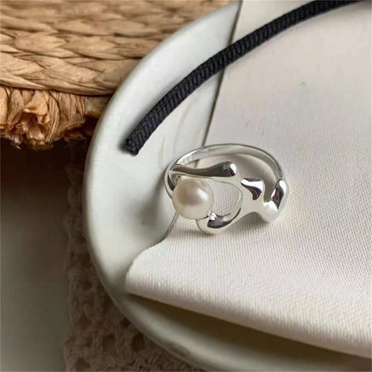 Modern Pearl Ring