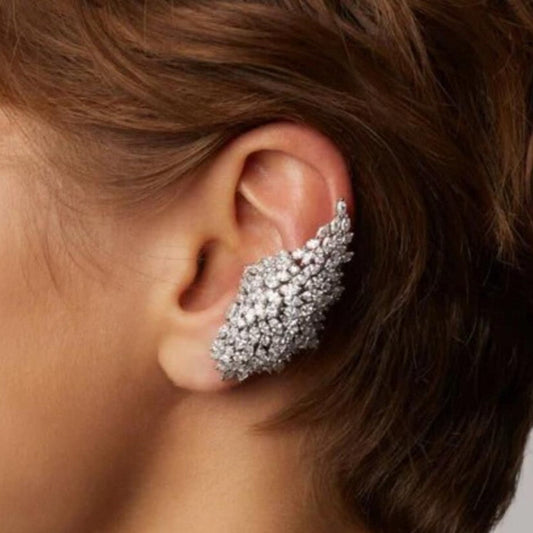 Elegant White Gold Ear Cuff