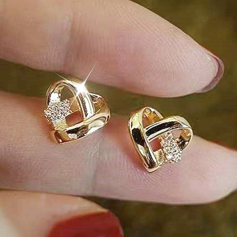 Romantic Gold Earrings For Special Moments