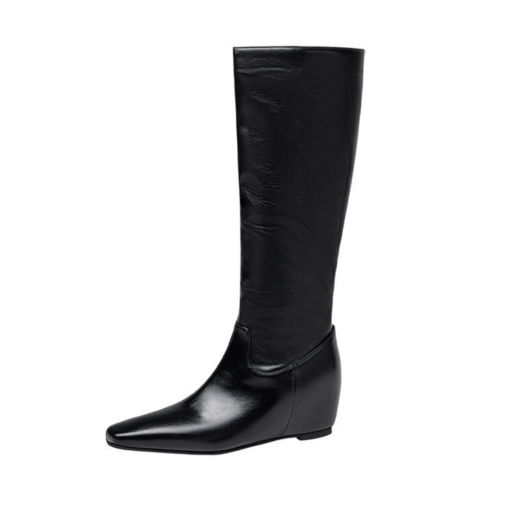 Graceful Orthopedic Boots for Modern Look