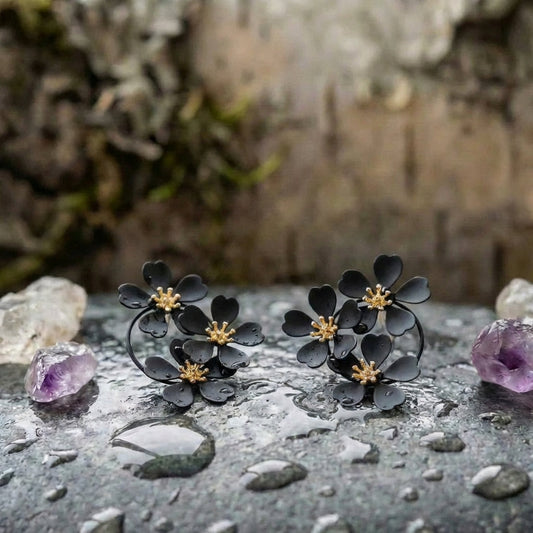 Vintage Black Flower Dangling Earrings