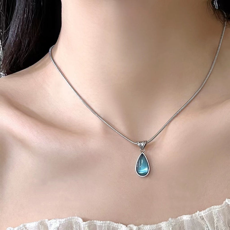 Vintage Blue Topaz Teardrop