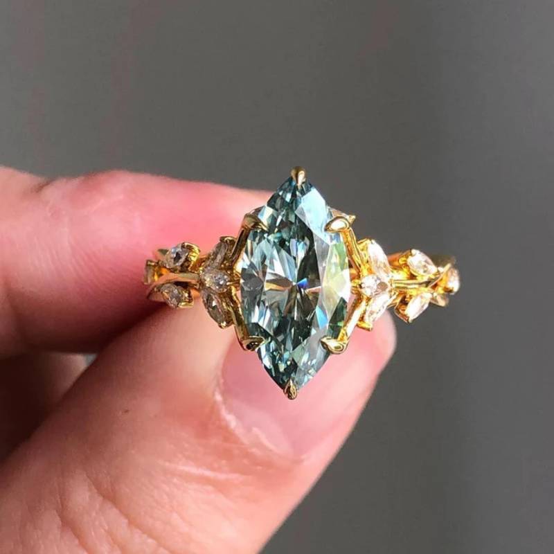 Vintage Crystal Ring
