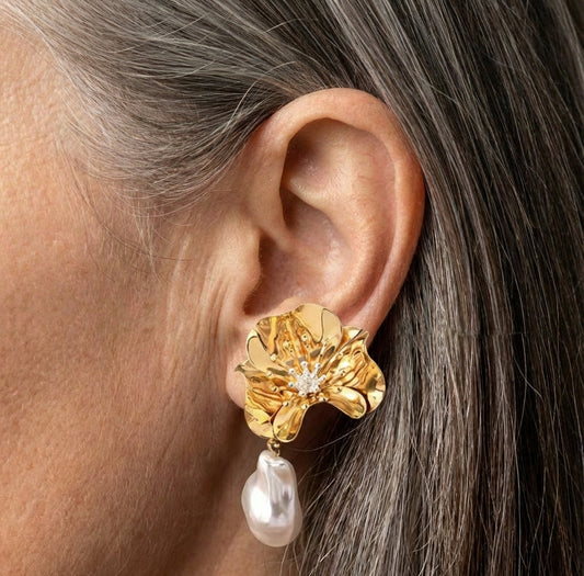 Flower Pearl Earrings