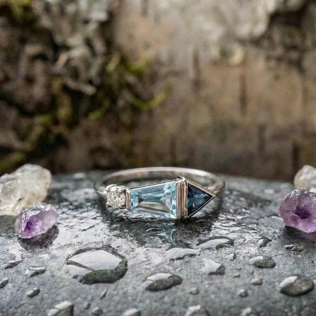 Vintage Geometric Aquamarine Ring