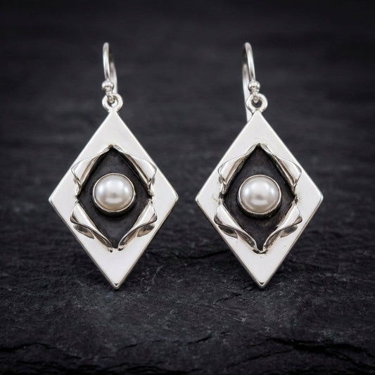 Vintage Inlaid Pearl Silver Earrings